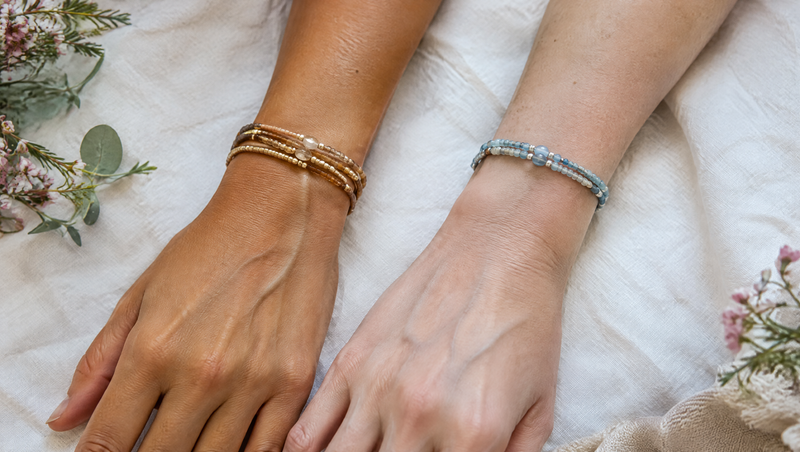 Doré, argenté ou couleurs : quel bracelet selon votre carnation ?